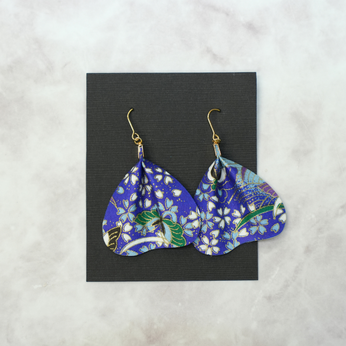 和紙の花びらピアス＆イヤリング（両耳用）